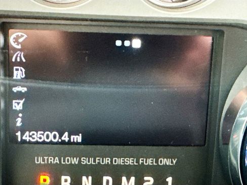 Used 2015 Ford F450 Platinum w/ FX4 Off Road Package image 12