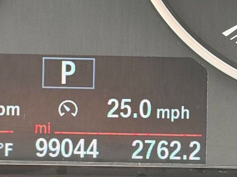 Used 2017 BMW X1 sDrive28i w/ Driving Assistance Package FWD image 14