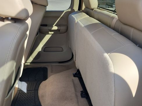 Used 2008 Chevrolet Silverado 1500 LTZ w/ Suspension Package, Off-Road image 13