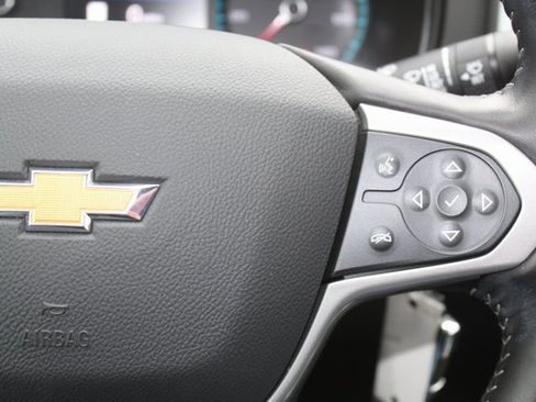 Used 2020 Chevrolet Colorado ZR2 w/ ZR2 Midnight Special Edition image 22