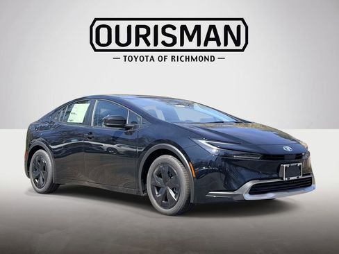 New 2026 Toyota Prius SE image 1