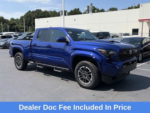 Used 2025 Toyota Tacoma TRD Sport RWD image 1