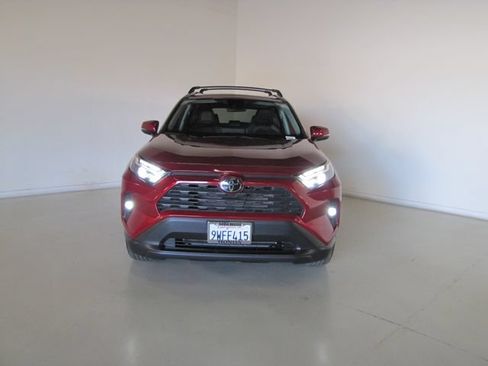 Used 2025 Toyota RAV4 XLE Premium FWD image 2