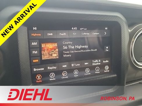 Used 2018 Jeep Wrangler Unlimited Sahara w/ Cold Weather Group image 11