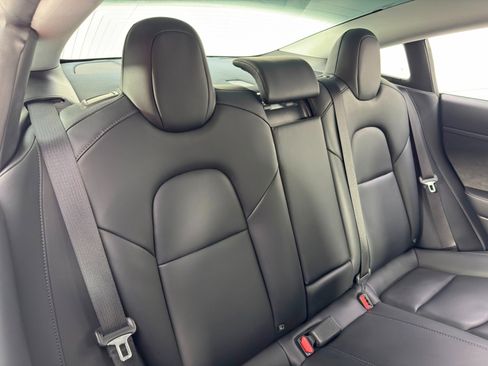 Used 2020 Tesla Model 3 Standard Range Plus image 41