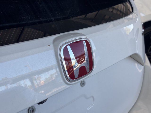 Used 2018 Honda Civic Type R image 11