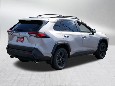 Certified 2023 Toyota RAV4 XLE w/ Convenience Package AWD/4WD image 7