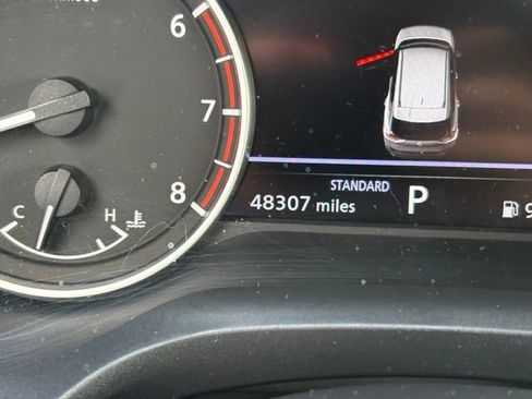Used 2022 Nissan Rogue SV FWD image 4