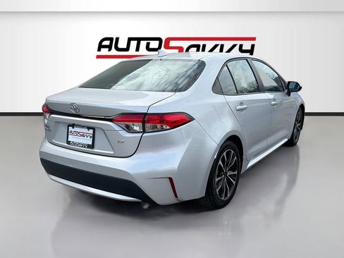 Used 2022 Toyota Corolla LE FWD image 7