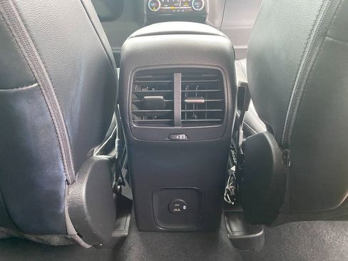 Used 2021 Ford Escape SEL image 27