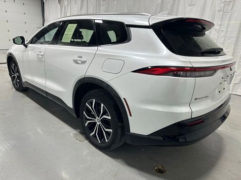 Used 2025 Toyota Crown Signia image 5