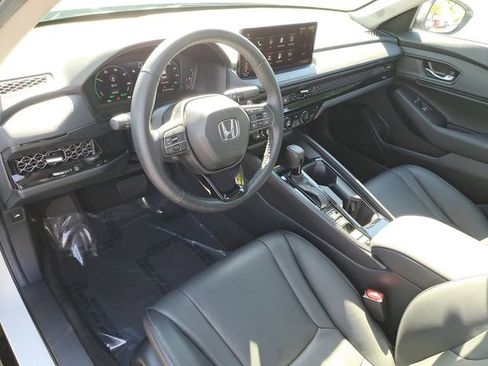 Certified 2025 Honda Accord EX-L image 16