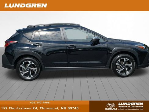 Certified 2025 Subaru Crosstrek 2.5i Premium AWD/4WD image 2