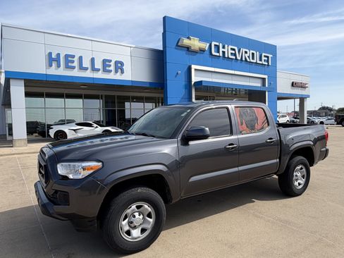Used 2023 Toyota Tacoma SR w/ SR Convenience Package RWD image 3