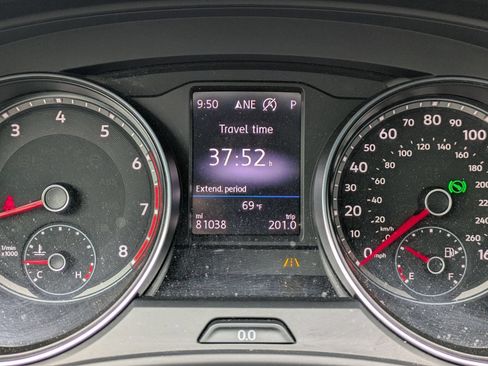 Used 2019 Volkswagen Atlas SE w/ Panoramic Sunroof Package AWD/4WD image 18