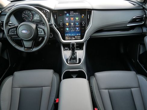 Used 2025 Subaru Outback Onyx Edition w/ Tech Package 3 image 10