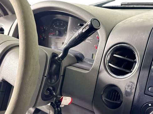 Used 2007 Ford F150 XL image 15