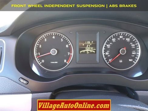 Used 2013 Volkswagen Jetta SE image 12