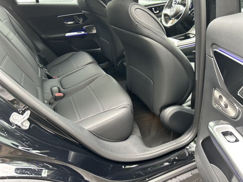 New 2026 Mercedes-Benz GLC 300 image 39