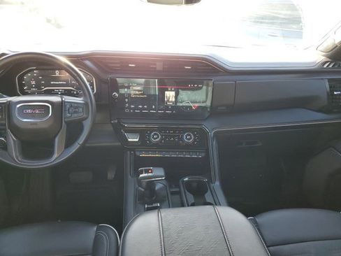Used 2024 GMC Sierra 1500 AT4X image 14