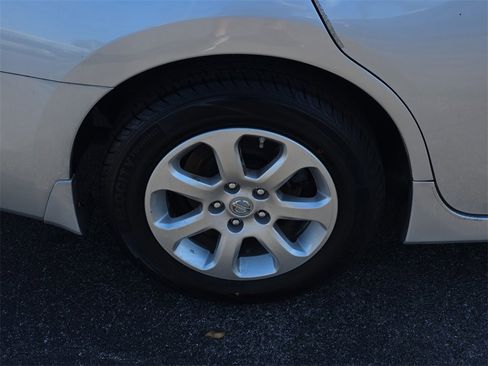 Used 2015 Nissan Altima 2.5 S w/ Power Driver Seat Package image 7