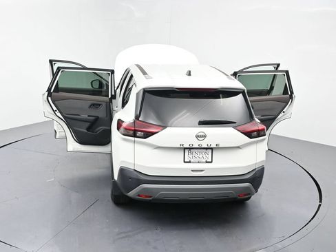 Used 2022 Nissan Rogue S FWD image 23