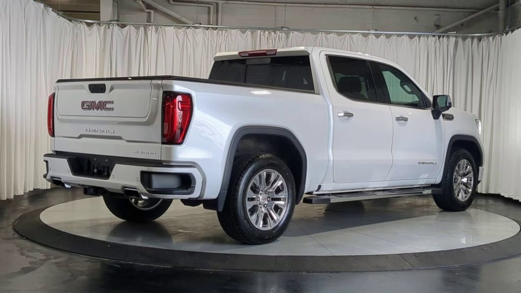 Used 2021 GMC Sierra 1500 Denali AWD/4WD image 10