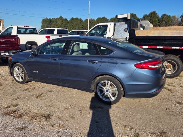Used 2018 Ford Fusion S FWD image 3
