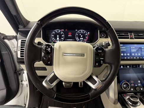 Used 2022 Land Rover Range Rover Westminster Edition image 8