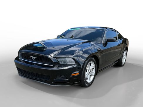Used 2014 Ford Mustang Coupe w/ Equipment Group 102A RWD image 1