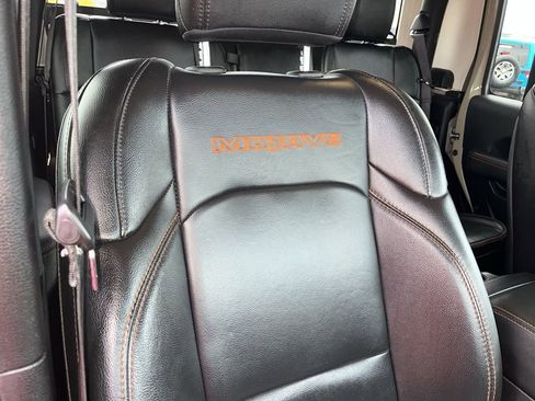 Used 2020 Jeep Gladiator Mojave image 48