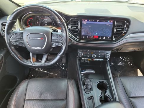 Used 2024 Dodge Durango GT RWD image 4
