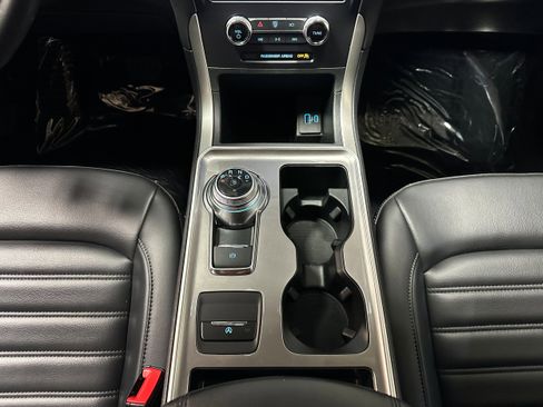 Certified 2024 Ford Edge SEL image 23