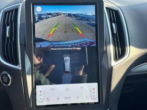 Used 2024 Ford Edge Titanium w/ Equipment Group 301A image 21