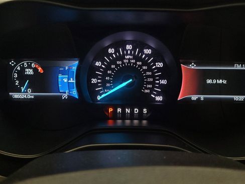 Used 2019 Ford Fusion SE image 23