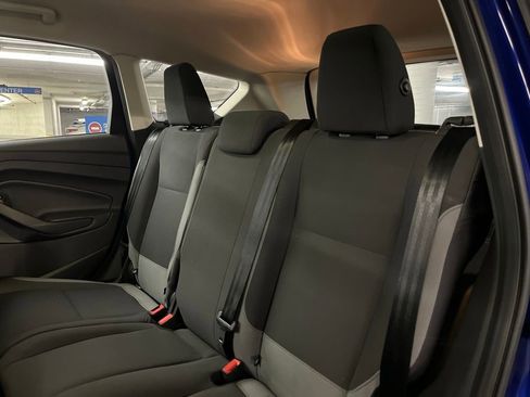 Used 2016 Ford Escape S image 18