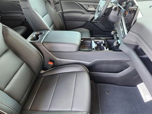 New 2026 Chevrolet Silverado EV LT image 12