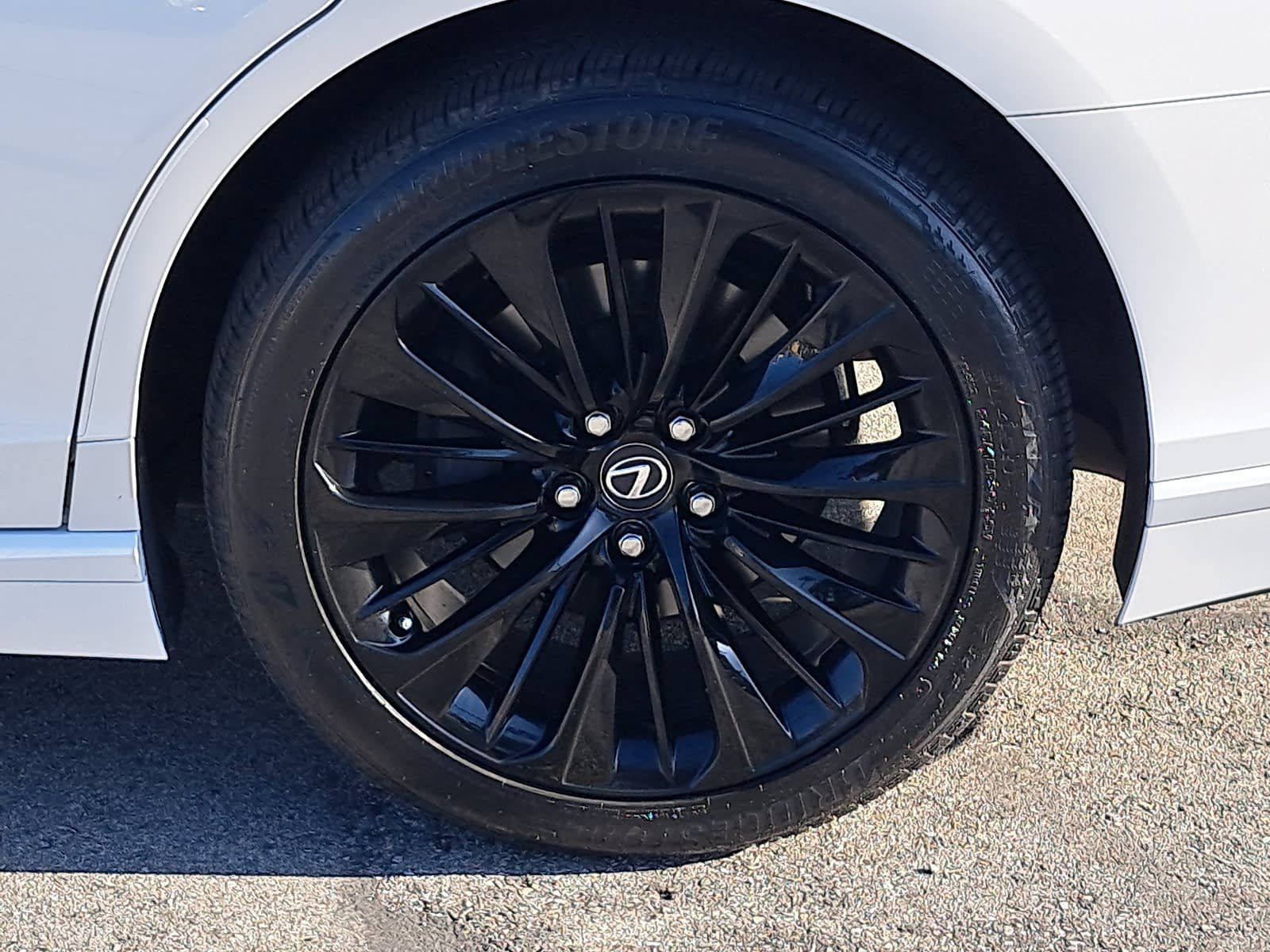 Used 2018 Lexus LS 500 w/ Luxury Package RWD image 36