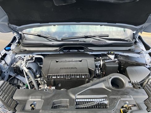 Used 2025 Honda Pilot Sport image 36