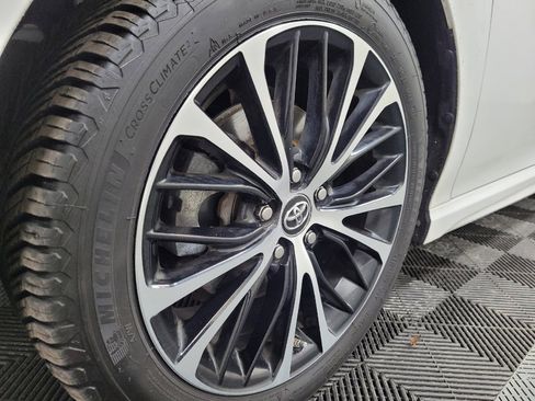 Used 2019 Toyota Camry SE image 31