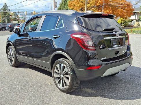 Used 2022 Buick Encore Preferred image 35