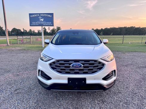 Used 2020 Ford Edge Titanium w/ Class II Trailer Tow Package AWD/4WD image 5