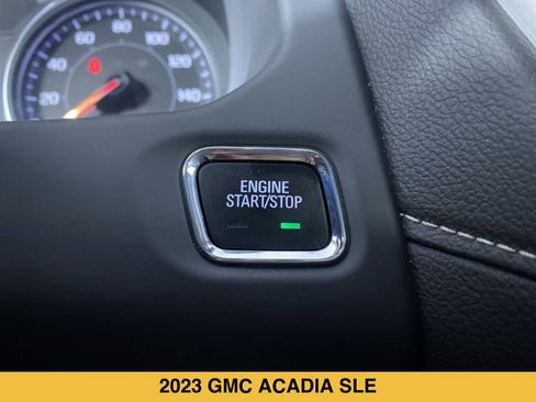 Certified 2023 GMC Acadia SLE w/ Driver Convenience Package FWD image 9