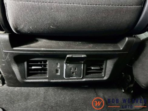 Used 2025 GMC Sierra 2500 SLE w/ SLE Value Package; AWD/4WD image 31