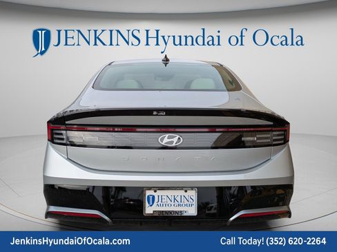 New 2026 Hyundai Sonata SEL FWD image 5