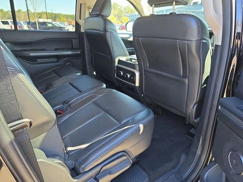Used 2024 Ford Expedition Max XLT image 14