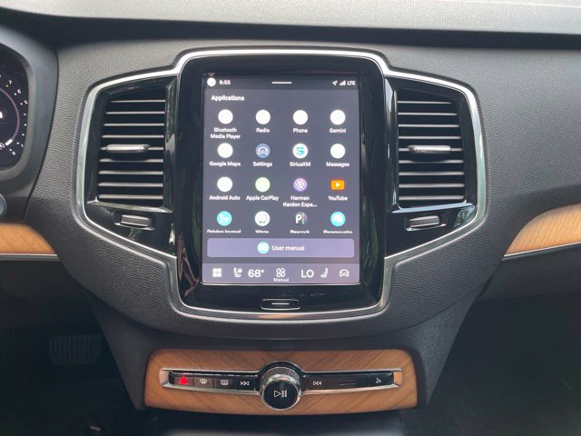 Certified 2023 Volvo XC90 B6 Plus w/ Protection Package Premier AWD/4WD image 21