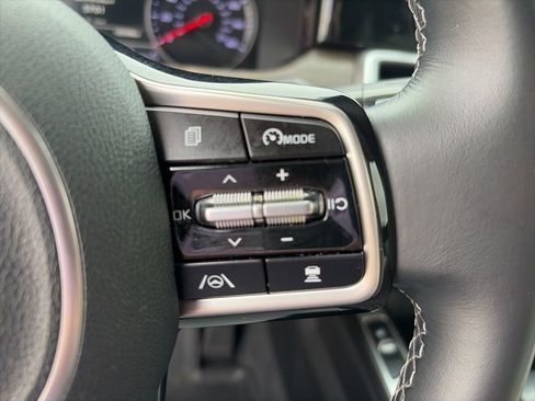 Used 2021 Kia Sorento EX w/ Panoramic Sunroof Package FWD image 18