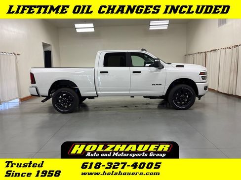 New 2026 RAM 2500 Big Horn AWD/4WD image 1