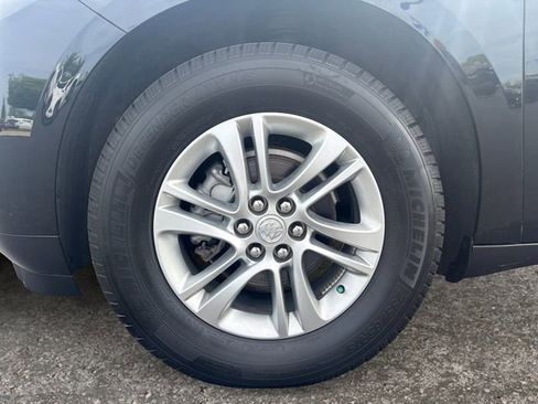 Used 2020 Buick Enclave Essence w/ Sound and Sites Package AWD/4WD image 14